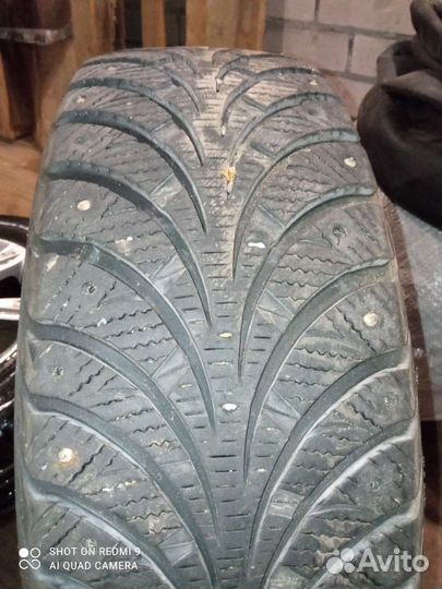 Goodyear UltraGrip Extreme 195/60 R15