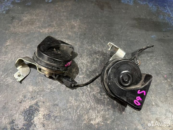 Автомобильный звуковой сигнал Volvo S60 FS