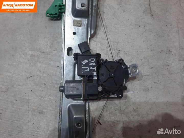 Стеклоподъемник задний правый Opel Astra J