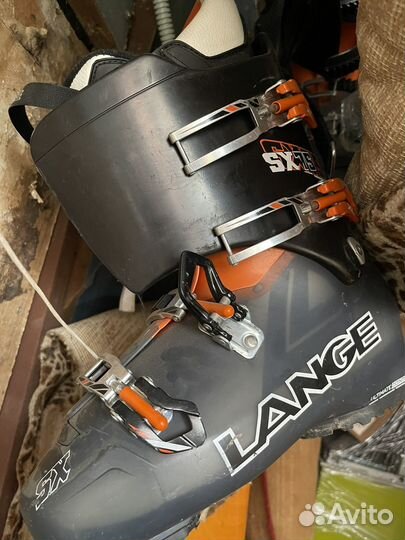 Горнолыжные ботинки