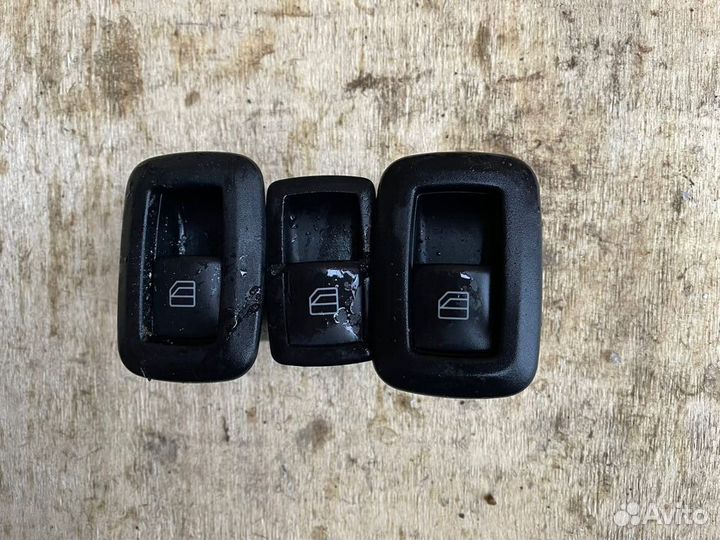 Мерседес A class w169 кнопка стеклоподъемника