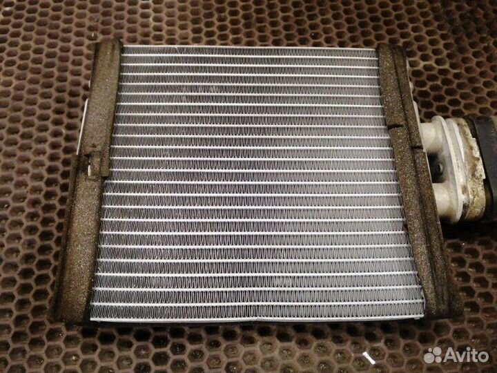 Радиатор печки Skoda Fabia 2 универсал BXW 1.4