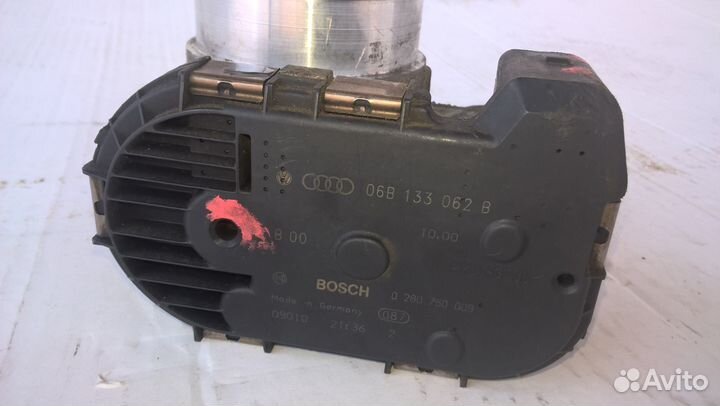 Дроссельная заслонка 1,8 Т AWT/AWM VW Пассат В-5+