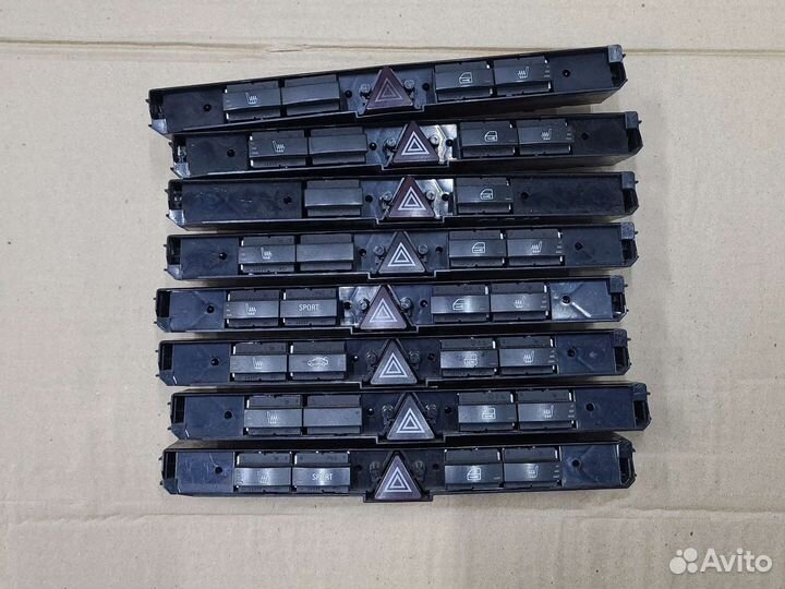 Блок кнопок аварийку Opel Astra H Opel Zafira B