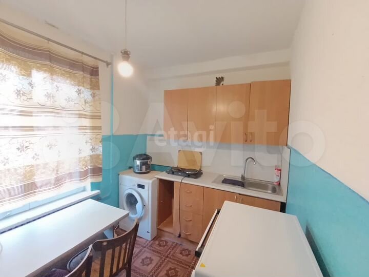 3-к. квартира, 58 м², 2/5 эт.