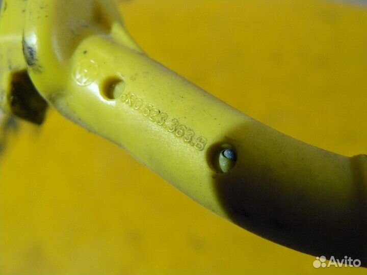 Упор капота для VW Polo SED Rus 2016г