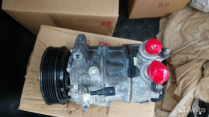 Компрессор кондиционера Volvo XC60 P31469968