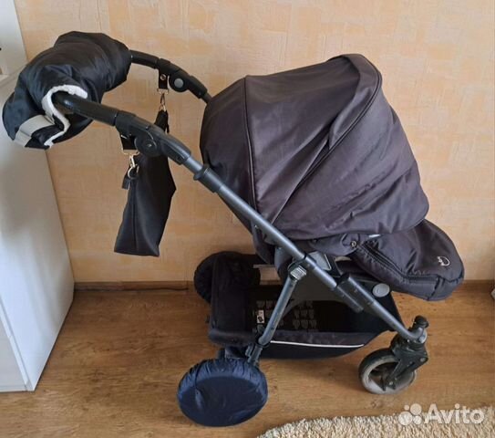 Коляска прогулочная