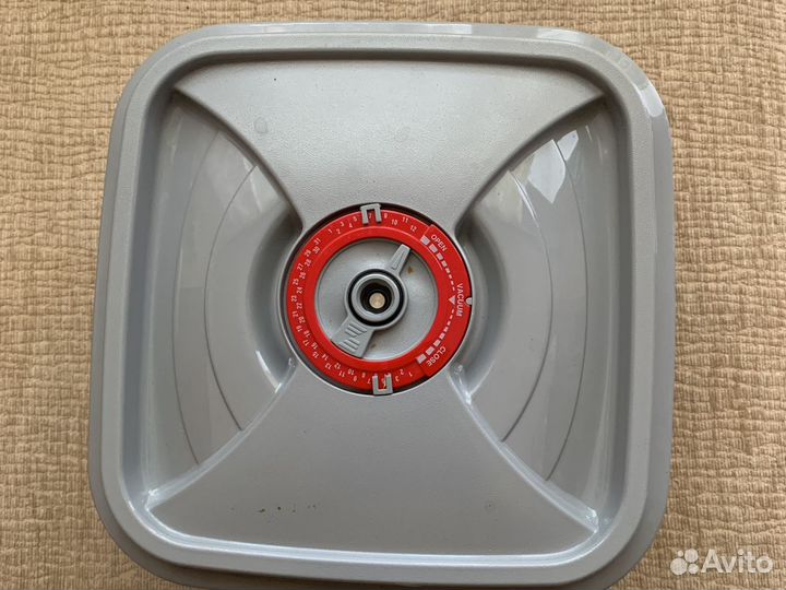 Вакуумный контейнер