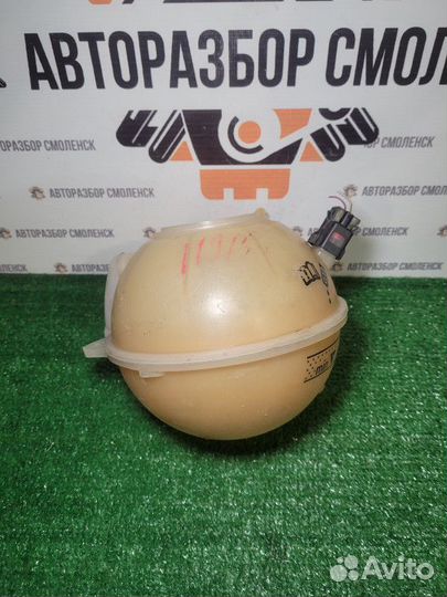 Бачок расширительный Volkswagen Golf Mk4 (1997—200