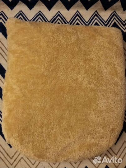 Лежанка для собак и кошек