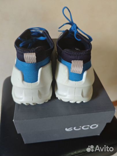 Новые кроссовки Ecco Biom37