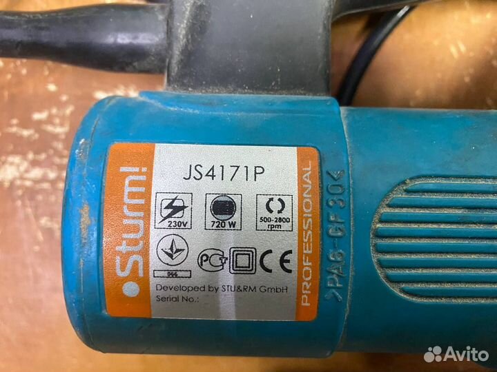 Продаю Лобзик sturm JS4171P