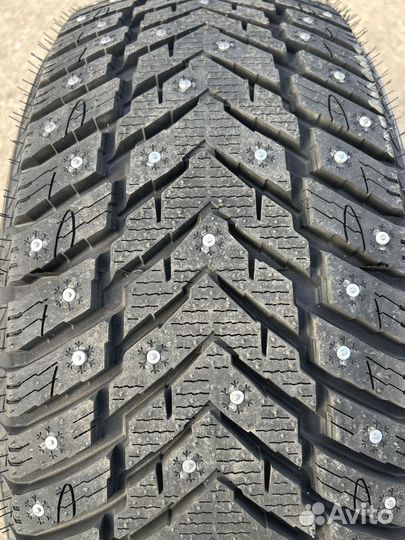 Kapsen IceMax RW516 245/45 R18 135U