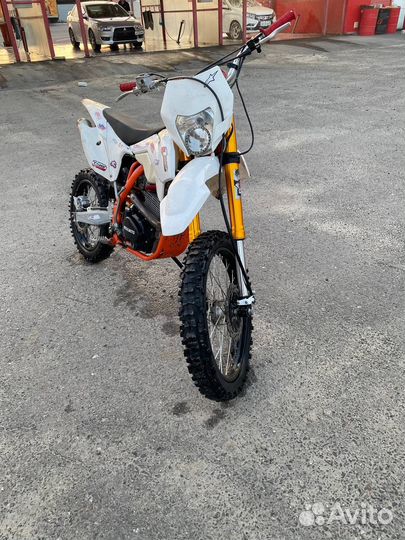 Regulmoto Athlete 250