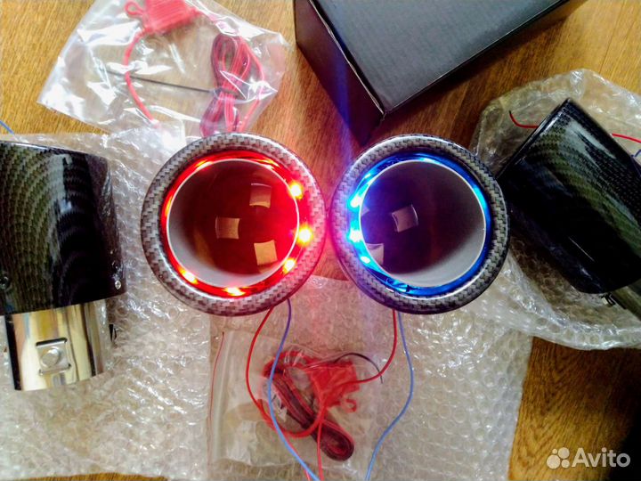 Насадка на выхлопную трубу с подсветкой