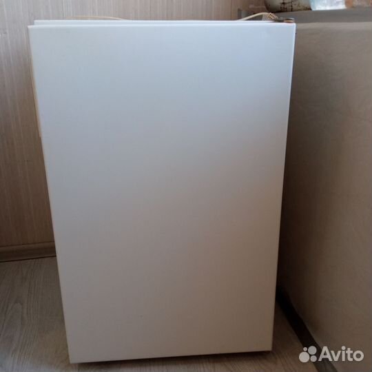 Холодильник бу маленький