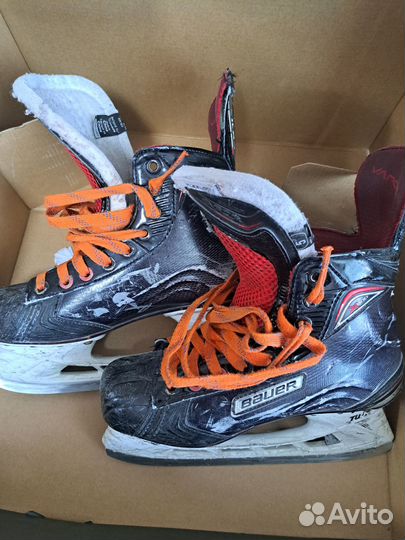 Хоккейные коньки bauer