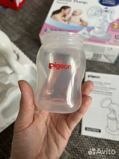 Молокоотсос ручной pigeon breast pump