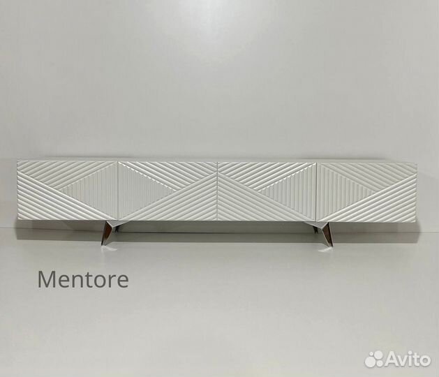 Тумба тв Bravo с фрезеровкой (на опорах)