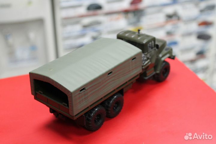 Краз-260 бортовой с тентом 1:43 Наш автопром Моде