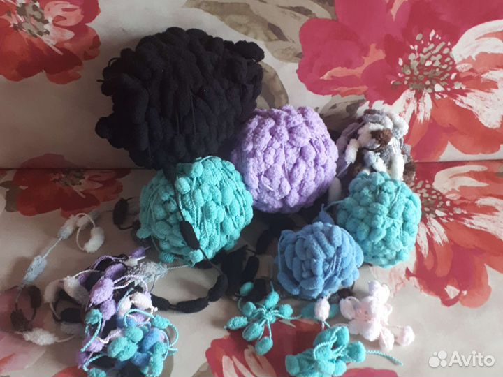 Помпонная Пряжа для вязания 300 грам