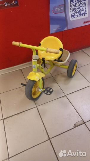 Велосипед трех колесный