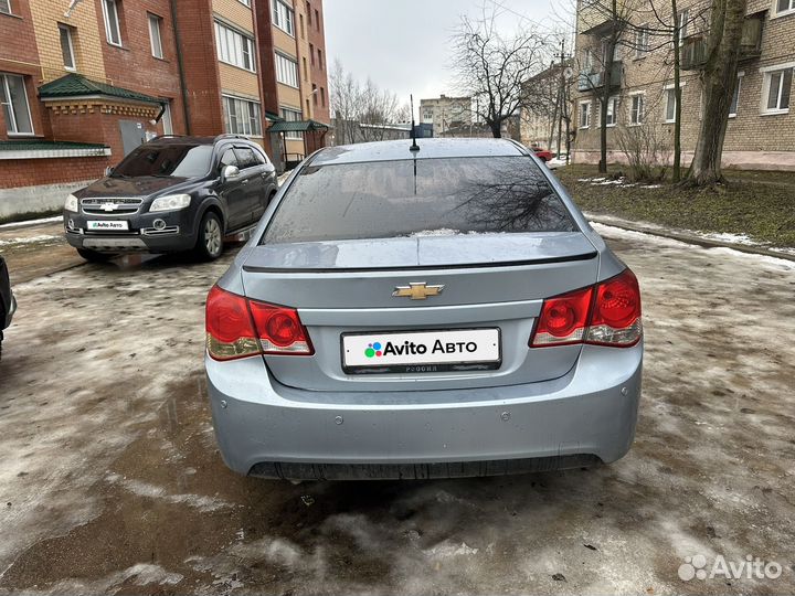 Chevrolet Cruze 1.6 AT, 2009, 208 321 км