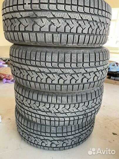 Kumho I'Zen RV KC15 265/60 R18