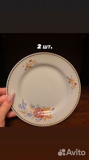 Тарелка, набор кружек, чайный сервиз