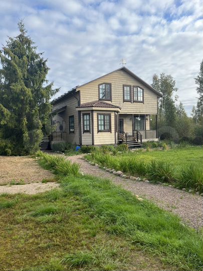 Дом 145 м² на участке 16 сот.