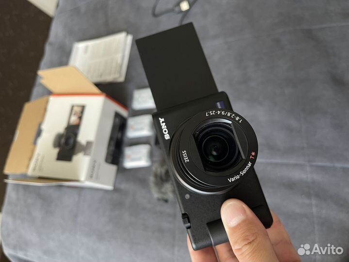 Sony zv-1 фото видео камера экшен (блогерская)