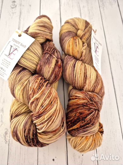 Пряжа Меринос ручного крашения Италия