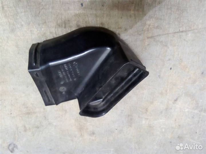 Воздухозаборник (наружный) от Audi A4 (B5) 1994-2