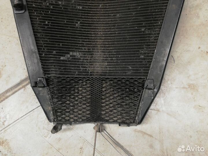 Радиатор cbr 1000 rr 2004-2007