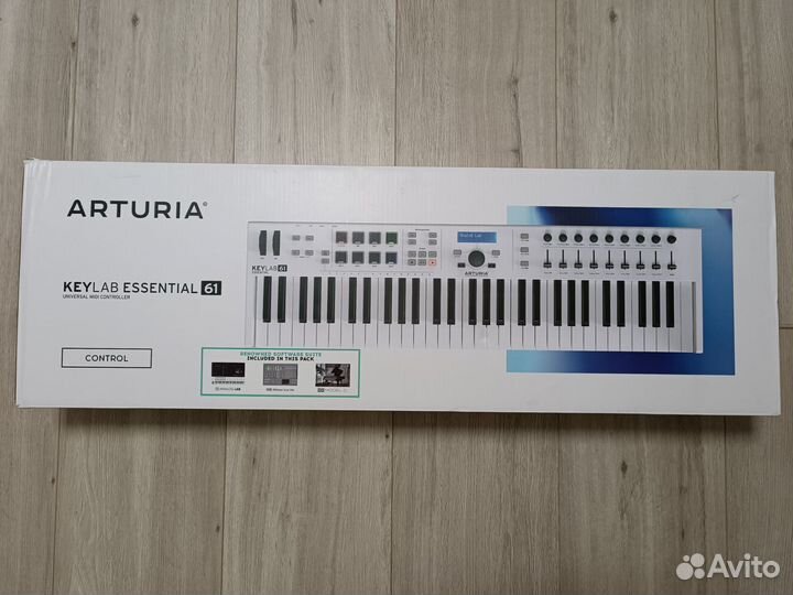 Виртуальный синтезатор-Arturia KeyLab Essential 61