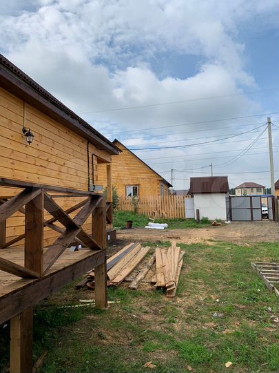 Дом 160 м² на участке 5 сот.