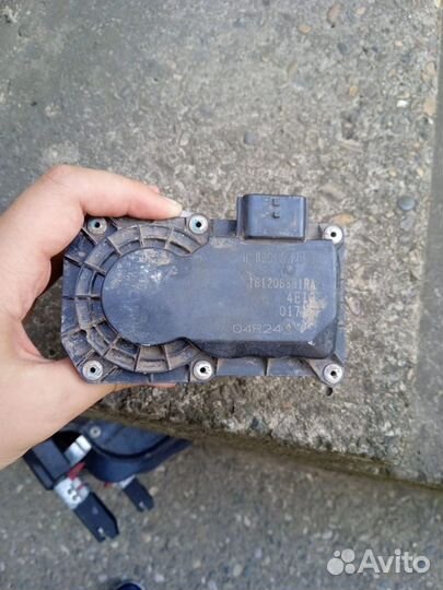 Дросельная заслонка renault sandero