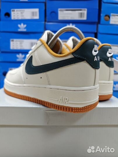 Кроссовки Nike Air Force 1