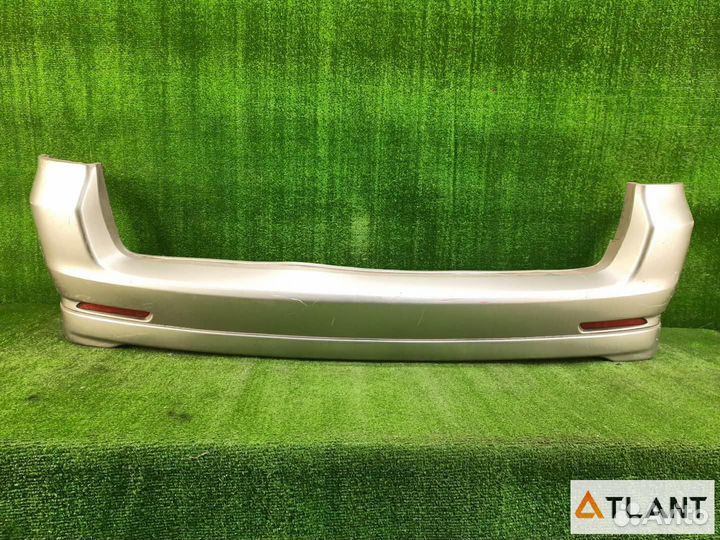 Бампер задний toyota raum