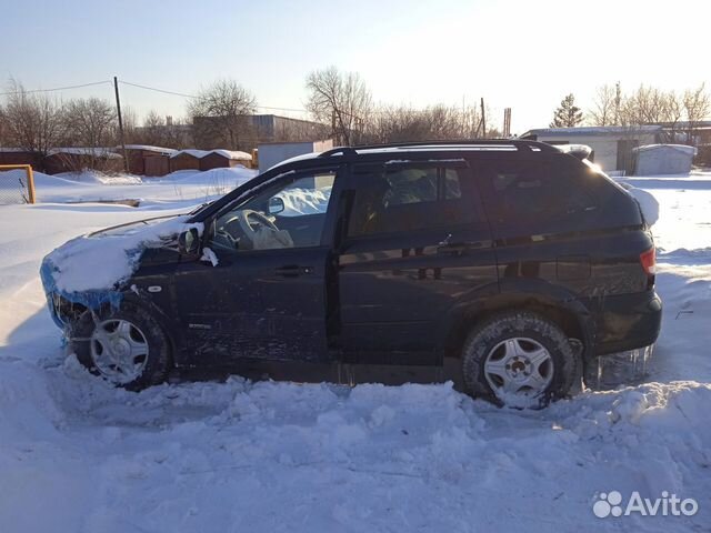 SsangYong Kyron 2.0 AT, 2008, битый, 190 000 км