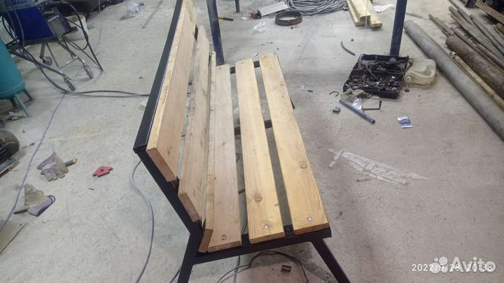 Скамейка садовая Новая