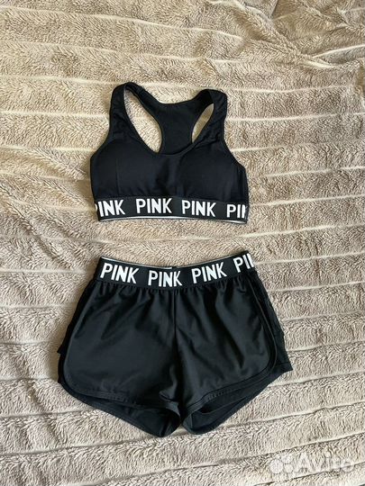 Костюм для фитнеса 42