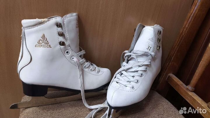 Коньки фигурные р.31