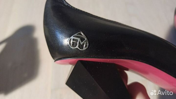 Туфли женские 38 размер Frankie Morello
