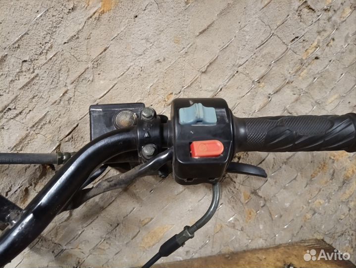 Руль на скутер в сборе