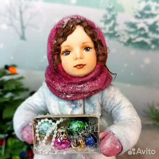 Ватная ёлочная игрушка Девочка с игрушками