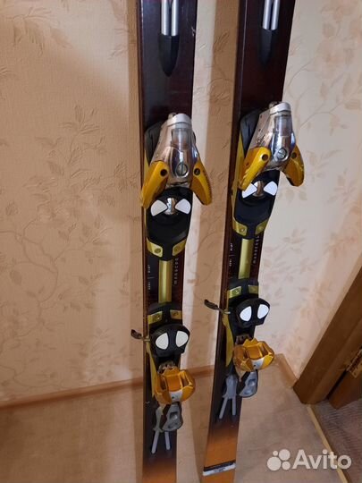Горные лыжи Salomon с креплениями 192