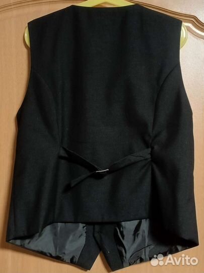 Школьная жилетка для мальчика 140