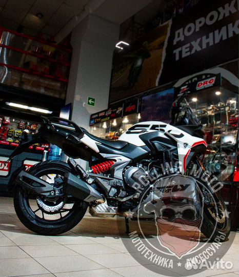 Дорожный мотоцикл Cyclone RX6 white новый